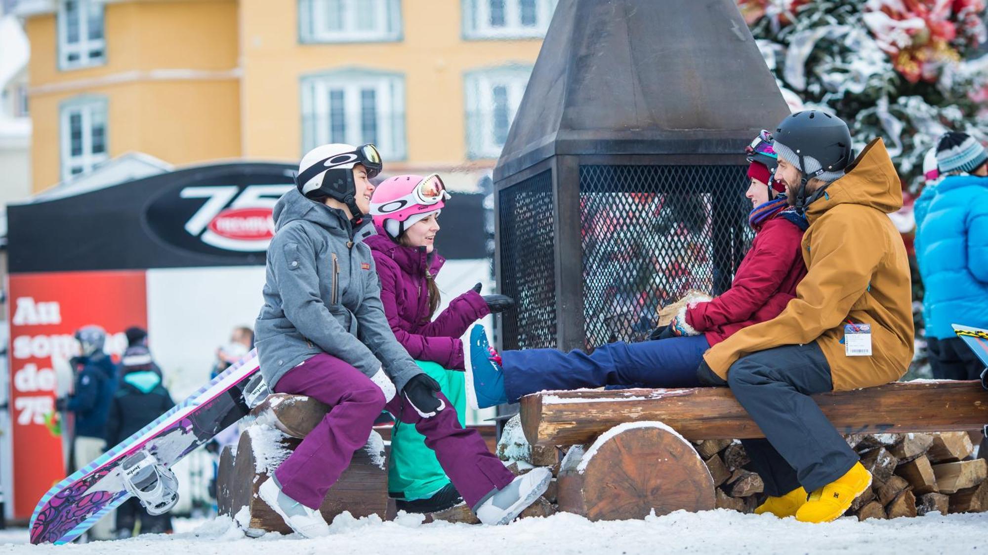 Holiday Inn Express & Suites Tremblant By Ihg Mont-Tremblant Exterior photo